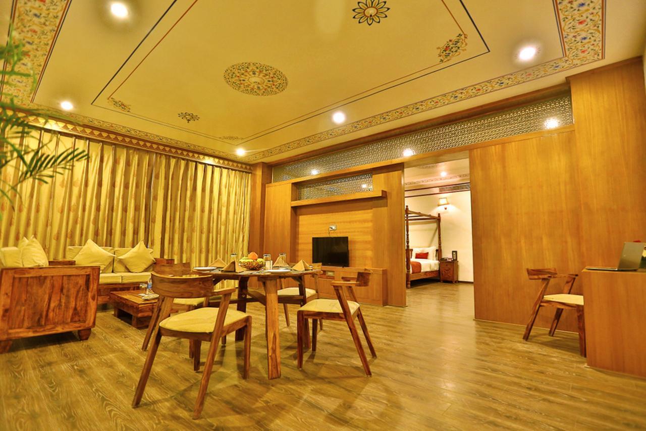 סוואי מדופור Regenta Resort Vanya Mahal Ranthambore מראה חיצוני תמונה