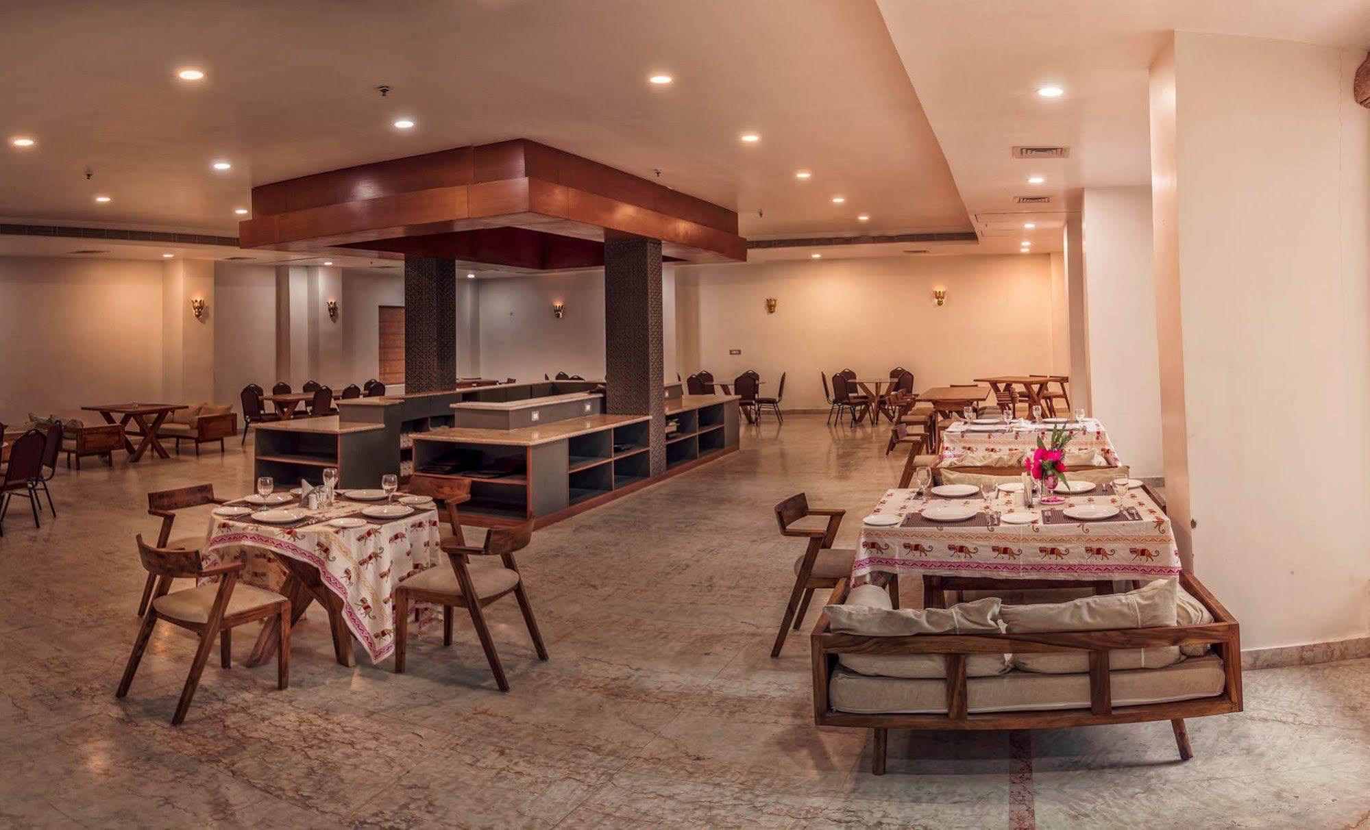 סוואי מדופור Regenta Resort Vanya Mahal Ranthambore מראה חיצוני תמונה